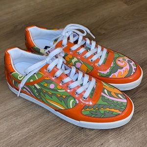 Dolce & Gabbana Retro Flower Sneakers. Size 9.5.